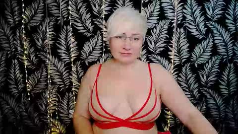 Kelly online show from March 7, 12:35 pm