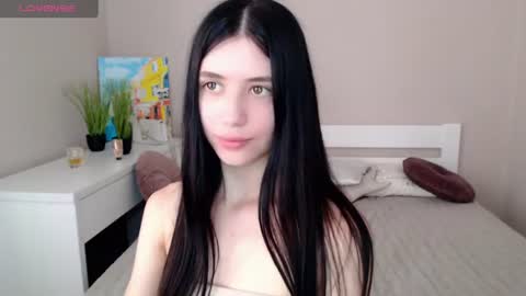 oliviarichi online show from July 12, 10:17 am