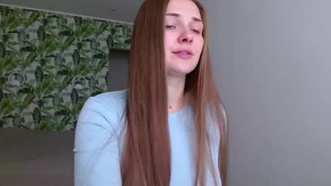 Olivia online show from October 2, 4:30 am