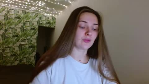 Olivia online show from December 17, 5:13 am