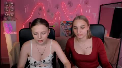 Snapshot of ollivia_dream chatting on May 22, 6:31 am Ollivia online show from May 22, 6:31 am