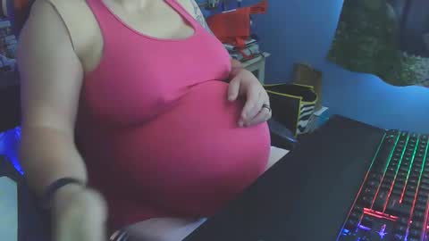 Snapshot of olorlando321 chatting on February 21, 5:47 pm Dani Pregna online show from February 21, 5:47 pm