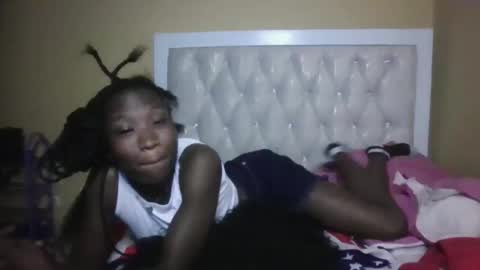 Snapshot of olwami4 chatting on December 13, 10:59 pm olwami4 online show from December 13, 10:59 pm