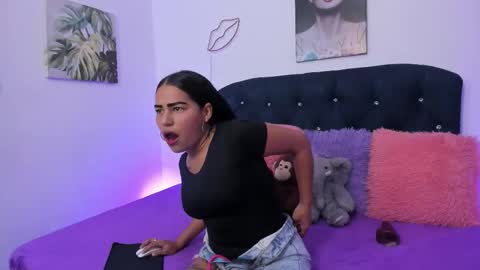 Olyssia online show from September 16, 2:29 pm