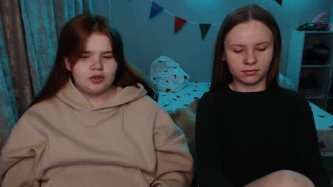  MellY  online show from December 30, 4:51 pm