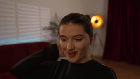 Snapshot of omiliver chatting on March 2, 6:40 pm    or    online show from March 2, 6:40 pm