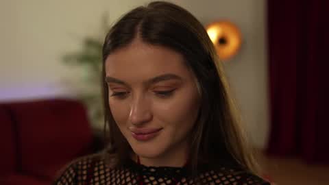 Snapshot of omiliver chatting on March 11, 7:25 pm    or    online show from March 11, 7:25 pm