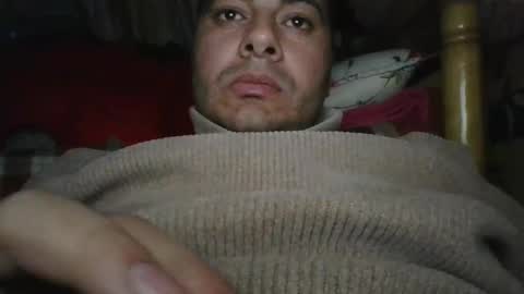 strong man online show from December 31, 7:40 pm