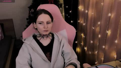 on_yxxx online show from February 13, 5:53 pm