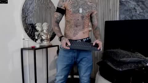     ... online show from October 9, 7:23 pm