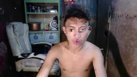 Snapshot of onebigloadxxx chatting on January 15, 1:20 pm Wyn Will serve you and be your slave online show from January 15, 1:20 pm