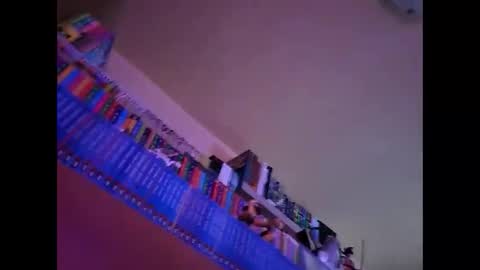 onecrew1 online show from January 3, 1:47 pm