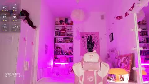 Ana online show from March 29, 1:55 pm