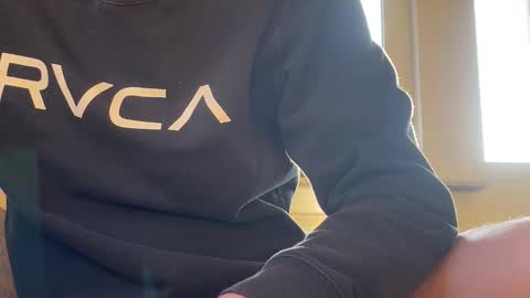 oneeno88 online show from February 4, 8:31 am