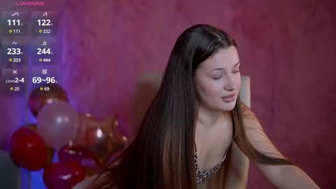 L A Y A online show from February 10, 5:30 pm