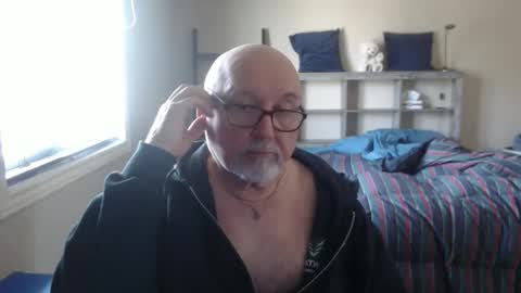 Onemoretime65 online show from April 7, 12:05 pm