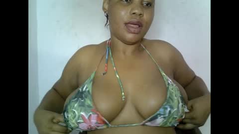 oneofdbestchubbygaloncb online show from June 2, 6:26 am