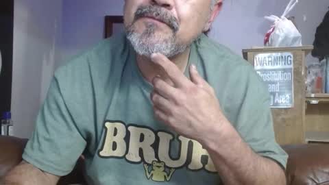 Snapshot of onewayallday chatting on September 26, 6:23 pm onewaykenny online show from September 26, 6:23 pm