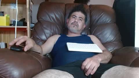 Snapshot of onewayallday chatting on November 13, 9:03 pm onewaykenny online show from November 13, 9:03 pm