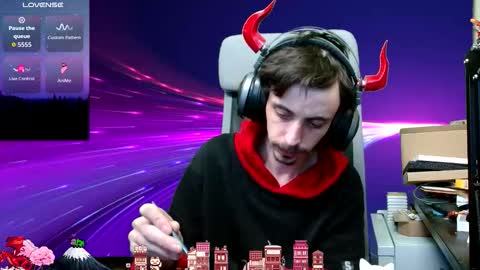 Snapshot of oni_hoshi chatting on November 18, 6:45 pm Oni hoshi online show from November 18, 6:45 pm