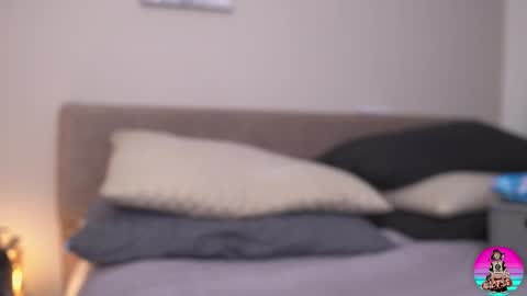  Sttephany  online show from October 6, 8:12 am