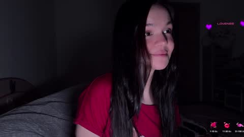 Snapshot of online_may chatting on December 22, 8:39 pm May I am your cute succubus online show from December 22, 8:39 pm