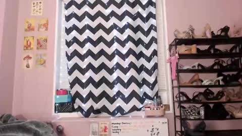 Snapshot of only1jtreasure chatting on January 9, 8:13 am Only1JTreasure online show from January 9, 8:13 am