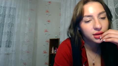Snapshot of only_barbara chatting on October 29, 7:48 pm Barbara online show from October 29, 7:48 pm