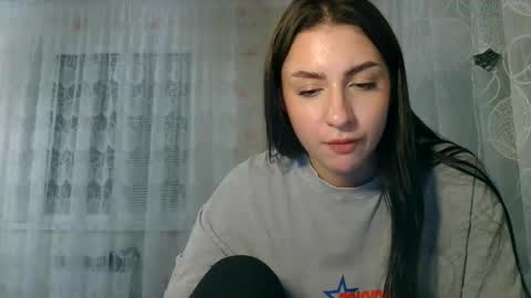 Snapshot of only_barbara chatting on November 9, 11:03 pm Barbara online show from November 9, 11:03 pm