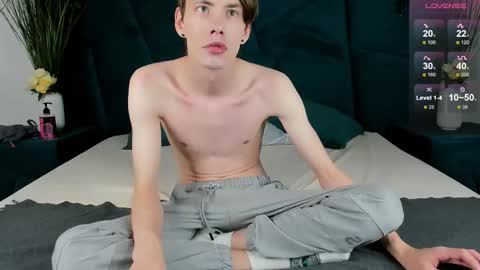 Erick  online show from September 21, 7:10 am