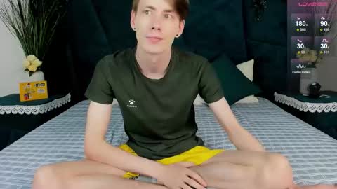 Erick  online show from December 22, 6:54 am