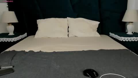 Erick  online show from January 12, 9:58 am