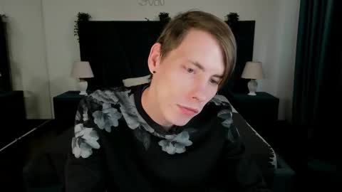 Erick  online show from January 13, 9:58 am