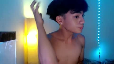 Snapshot of only_mau chatting on September 23, 11:13 am MAU online show from September 23, 11:13 am