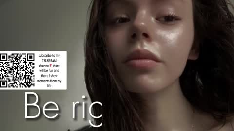 Snapshot of only_sarah1 chatting on February 28, 1:26 am only_sarah1 online show from February 28, 1:26 am