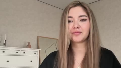 only_this online show from April 13, 9:26 am