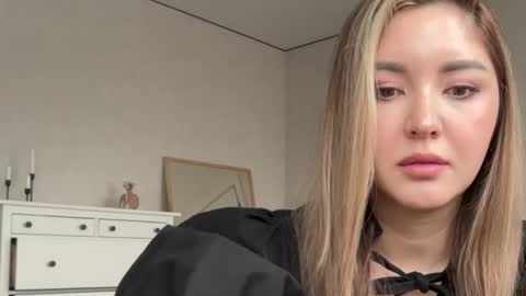 only_this online show from April 14, 8:31 am