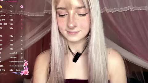 Eva online show from April 4, 8:01 am