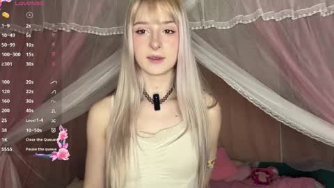 Eva online show from April 19, 7:29 am