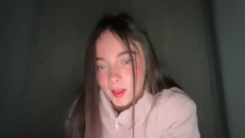 Sophia online show from May 18, 4:07 am