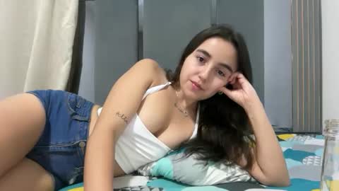Snapshot of onlythem777 chatting on June 7, 11:19 pm PAREJA LATINA JOVEN MUY CACHONDOS online show from June 7, 11:19 pm