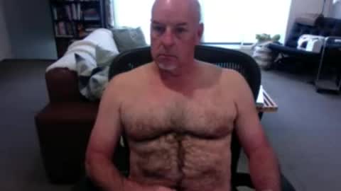 onmike44 online show from July 31, 12:32 am