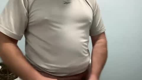 Snapshot of onthedlhere chatting on January 18, 1:29 pm onthedlhere online show from January 18, 1:29 pm