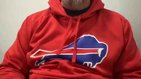 Snapshot of onthedlhere chatting on February 4, 3:47 pm onthedlhere online show from February 4, 3:47 pm