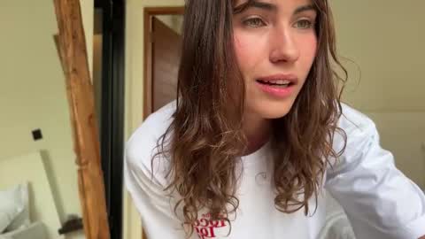 Snapshot of oofbabe__ chatting on October 20, 10:10 pm Helen online show from October 20, 10:10 pm