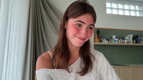 Snapshot of oofbabe__ chatting on July 10, 10:34 pm Helen online show from July 10, 10:34 pm