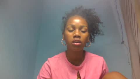 oooorazanasoa online show from July 17, 3:57 am