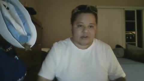 Snapshot of oorah1775 chatting on December 16, 6:10 am oorah1775 online show from December 16, 6:10 am