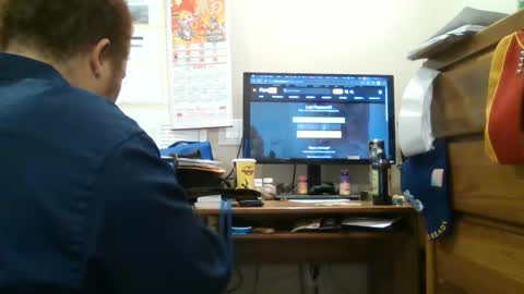 Snapshot of oorah1775 chatting on December 22, 1:34 am oorah1775 online show from December 22, 1:34 am