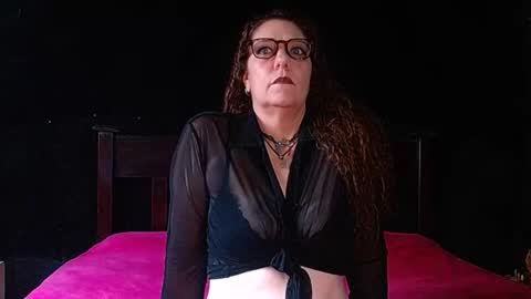 Snapshot of openmindedladysa chatting on March 1, 11:50 am Openmindedladysa MAIL US e-mail openmindedladysa Click on SHOW MORE to see all our vids online show from March 1, 11:50 am